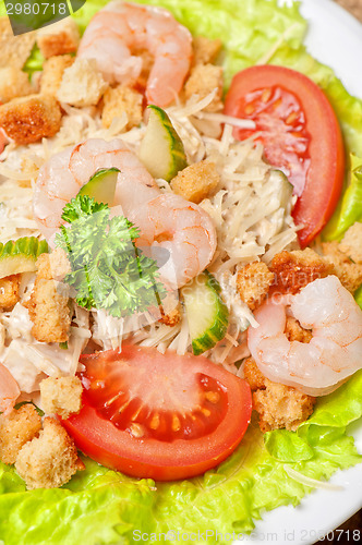 Image of salad with shrimp