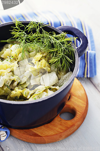 Image of stew cabbage