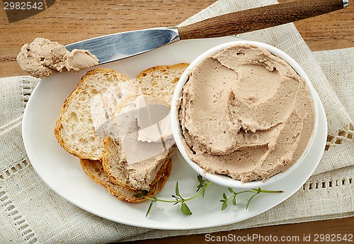 Image of bowl of liver pate and bread