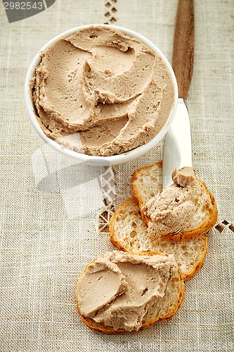 Image of bowl of liver pate and bread