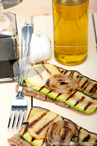 Image of grilled vegetables on bread