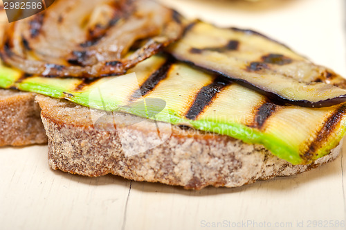 Image of grilled vegetables on bread