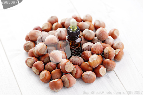 Image of hazelnut essential oil