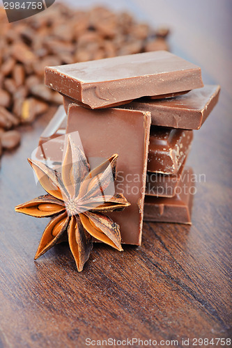 Image of The milk chocolate, coffee beans and anise