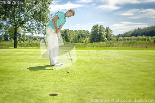 Image of golf player