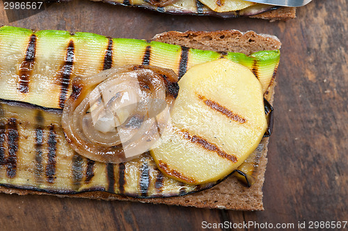 Image of grilled vegetables on bread