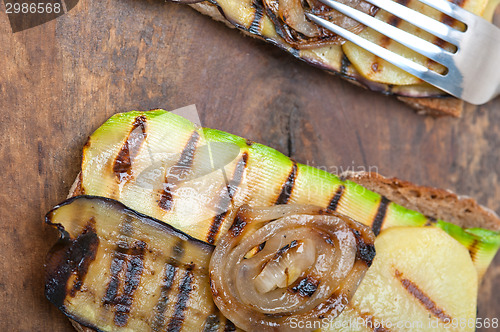 Image of grilled vegetables on bread