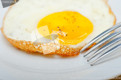 Image of egg sunny side up