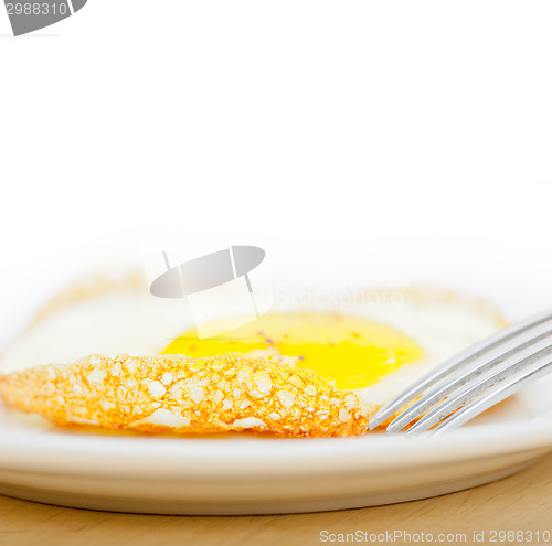 Image of egg sunny side up