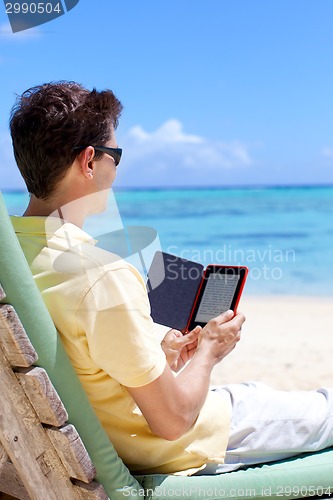 Image of man reading