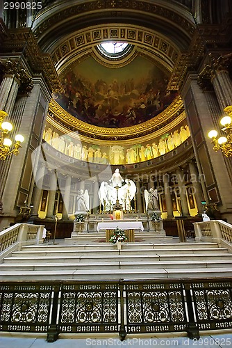 Image of Inside Madeleine church