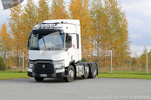 Image of Renault Truck Tractor T Parked on a Yard