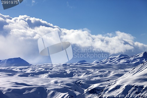 Image of Snowy sunlight plateau at evening