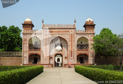 Image of gate at the Tomb of Itimad-ud-Daulah