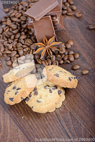 Image of Cookies, coffee beans, anise and chocolate