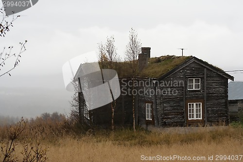 Image of old cottage