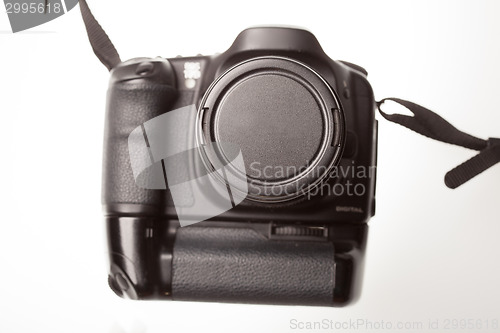 Image of DSLR camera