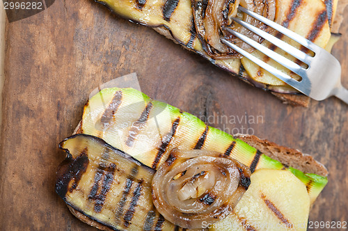 Image of grilled vegetables on bread
