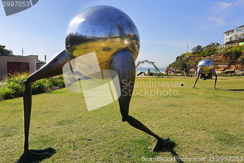 Image of Wanderers - travelling orbs