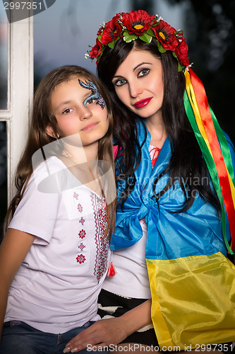 Image of Portrait of mother and daughter