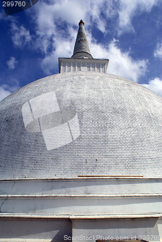 Image of Big white stupa