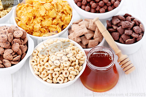 Image of lots of cereals