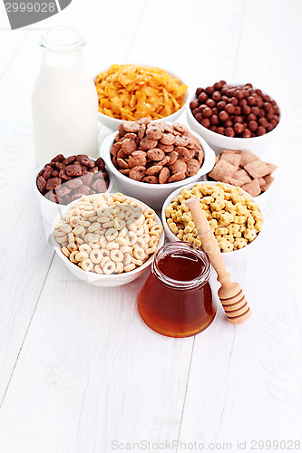 Image of lots of cereals