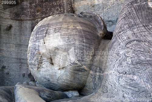 Image of Head of Buddha