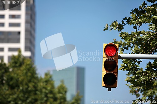 Image of  red traffic light