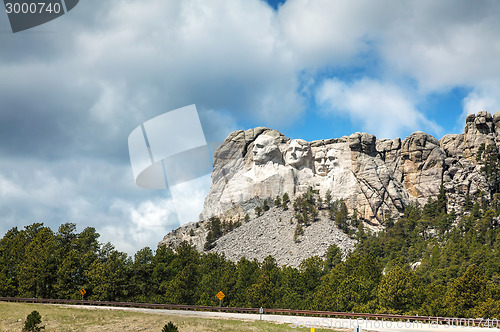 Image of Mount Rushmore monument in South Dakota