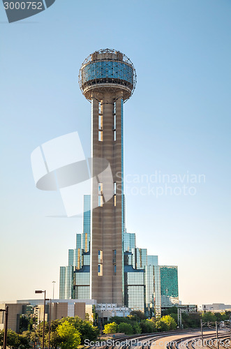 Image of Reunion Tower at downtown Dallas, TX