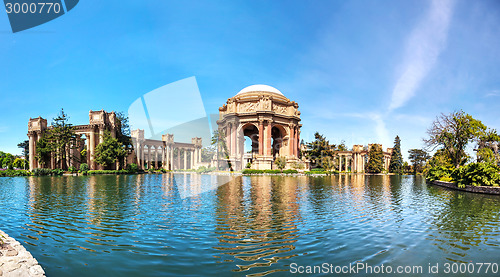 Image of The Palace of Fine Arts panorama in San Francisco