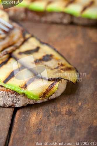 Image of grilled vegetables on bread