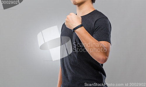 Image of Man with smart device