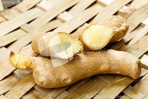 Image of Fresh ginger on bamboo mat