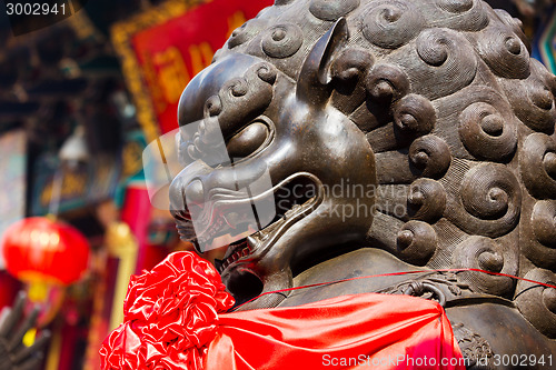 Image of Chinese lion Statue 