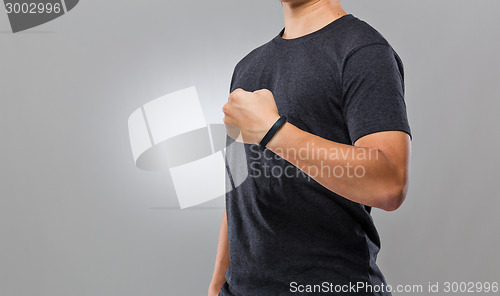 Image of Man with activity tracker