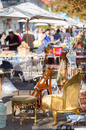 Image of Sunday flea market.