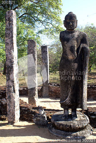 Image of Buddha in Polonnaruwa