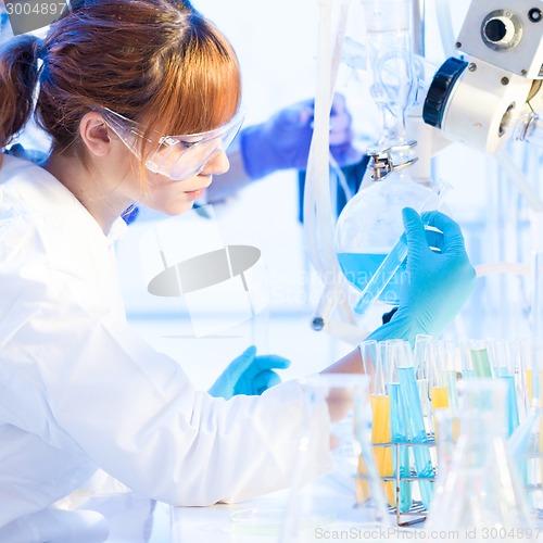 Image of Young chemists in the laboratory.