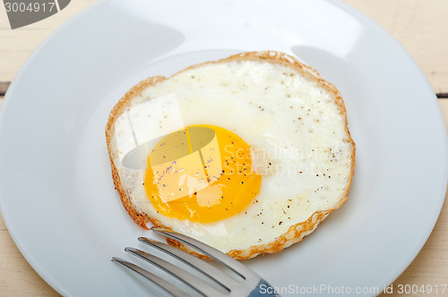 Image of egg sunny side up