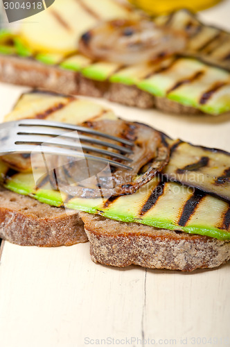 Image of grilled vegetables on bread