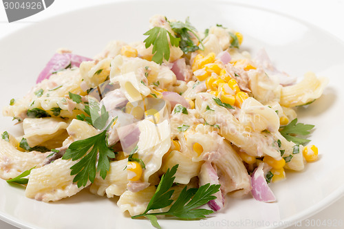 Image of Tuna sweetcorn pasta salad closeup