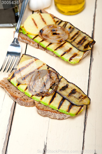 Image of grilled vegetables on bread