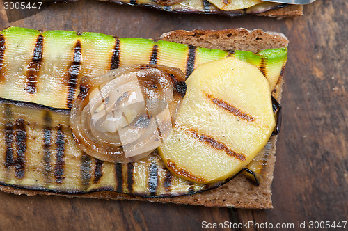 Image of grilled vegetables on bread