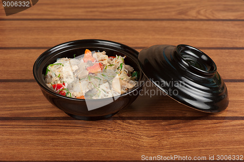 Image of noodles with chicken