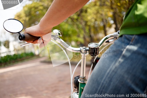 Image of bicyclist