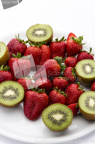 Image of Strawberries and halved kiwifruits
