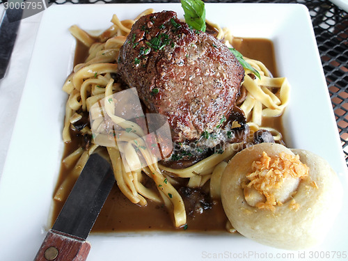 Image of Petite Filet Mignon