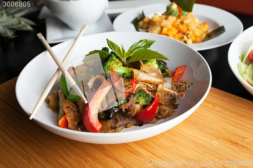 Image of Drunken Noodle Pad Kee Mao